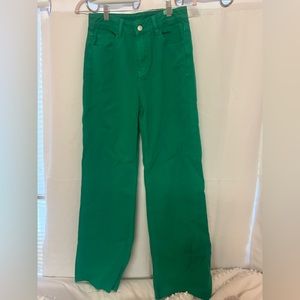 Green perfect fit jeans